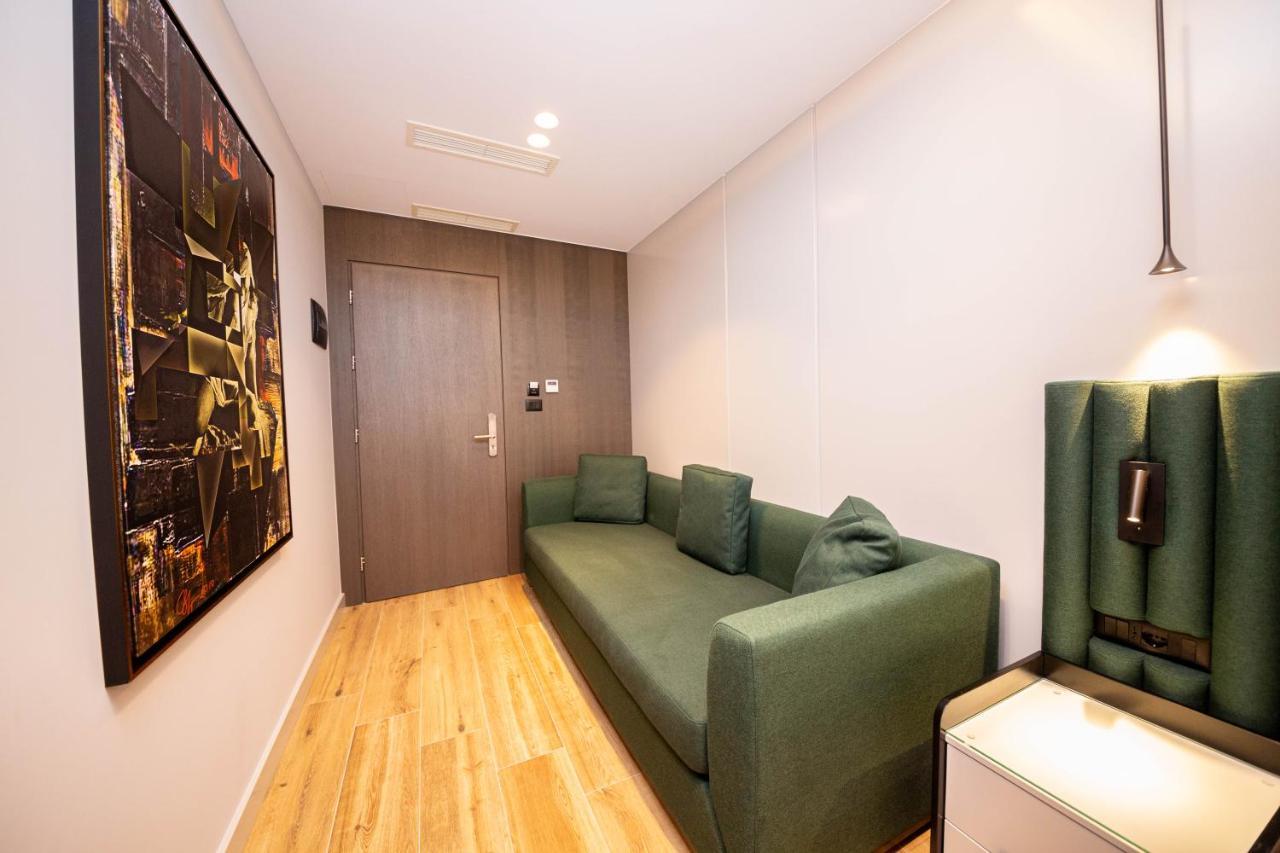 Hotel Lili-1 Sarandë 외부 사진