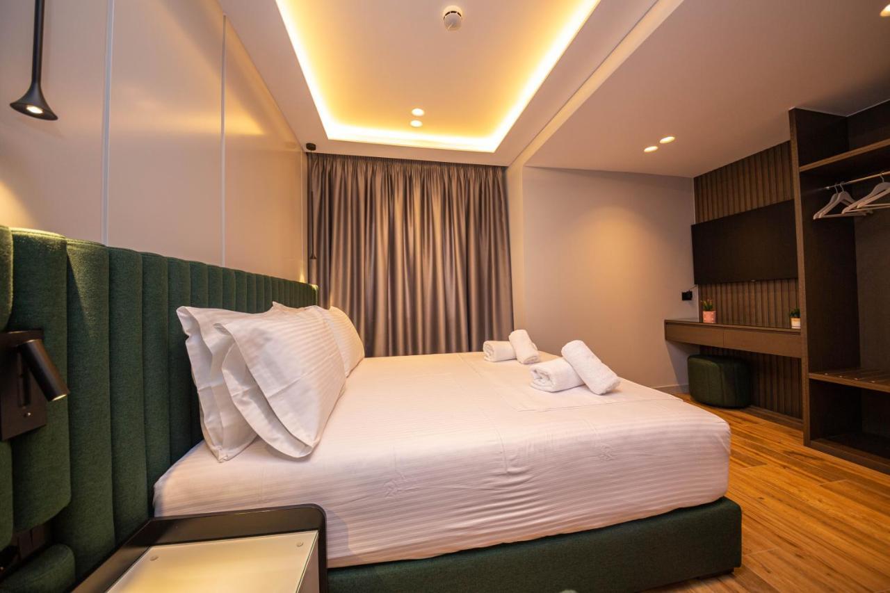 Hotel Lili-1 Sarandë 외부 사진
